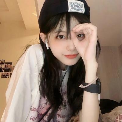 社恐的我被迫闪婚国民女神